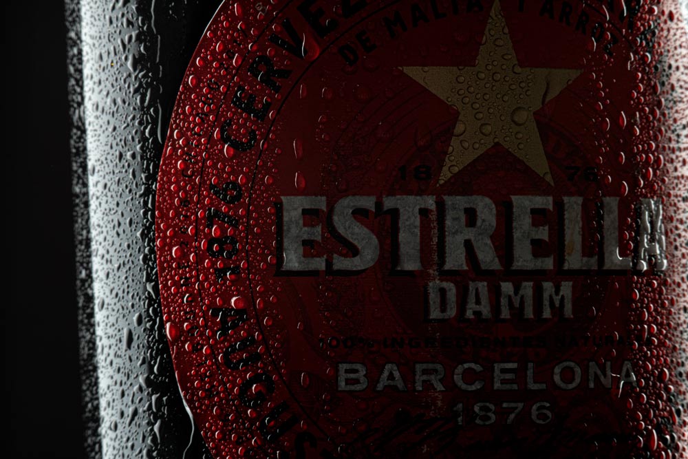 Jonathan Calix Estrella Damm beer bottle closeup Commercial photography photoshoot | Jonathan Calix